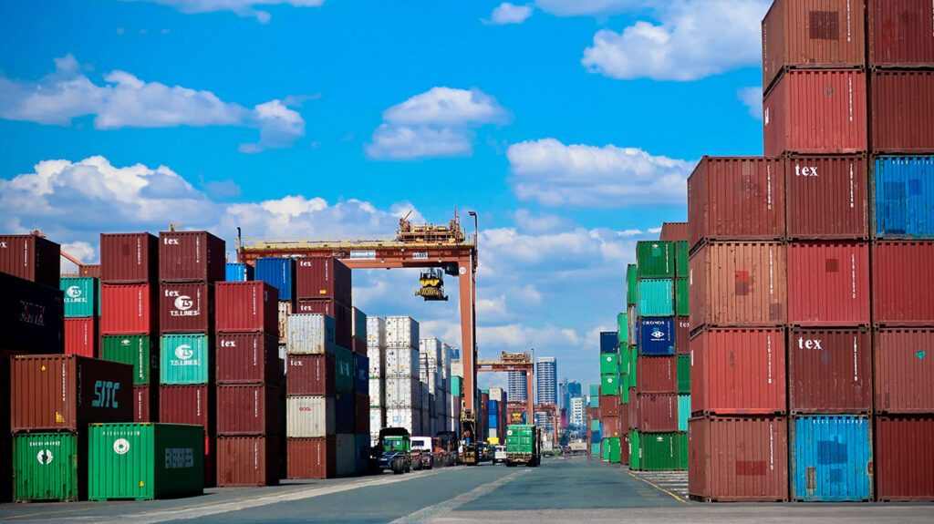 Trade Deficit ship port container